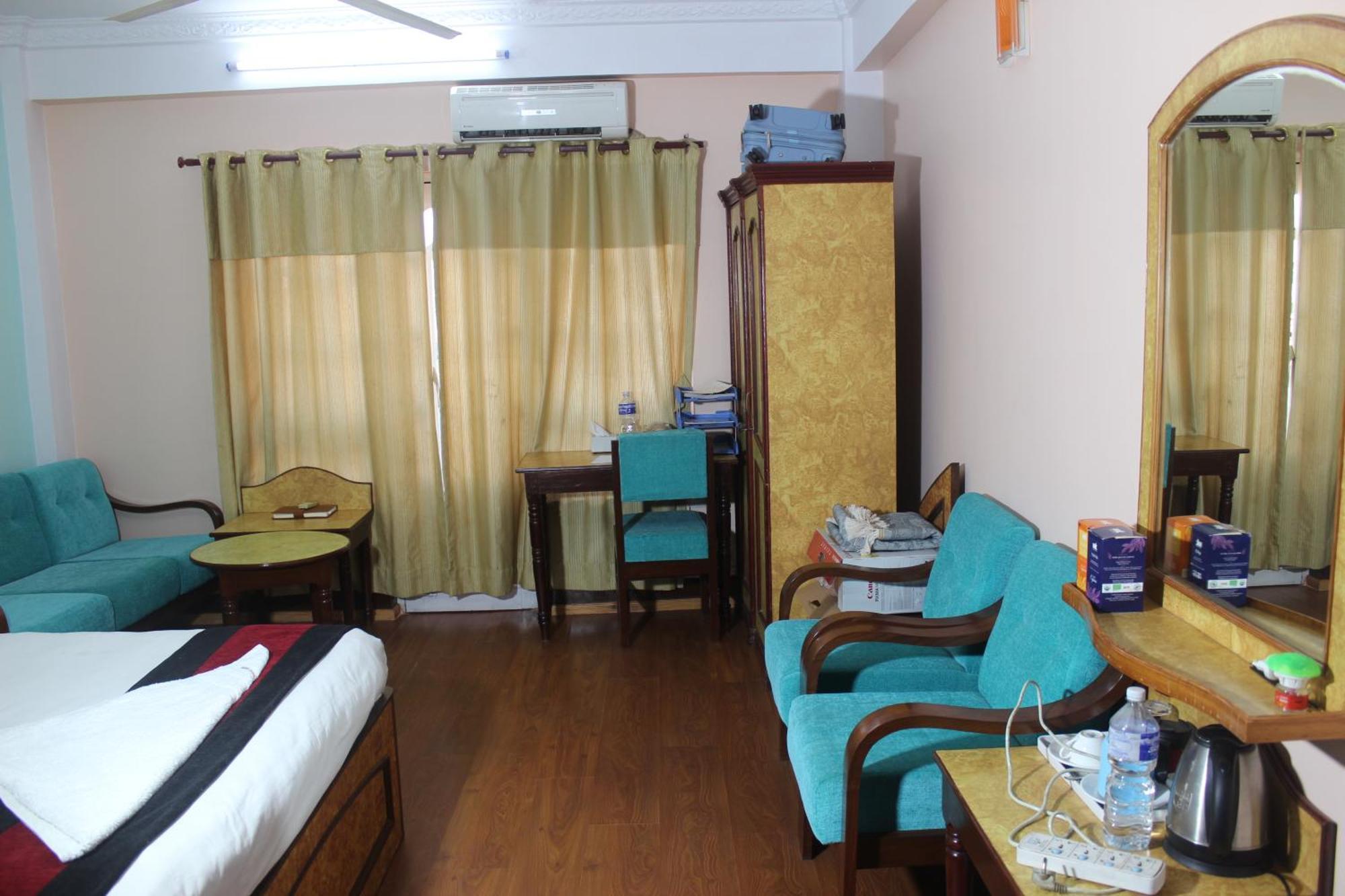 Hotel Happy Home Or Mudkhu Durbar Kathmandu Bagian luar foto