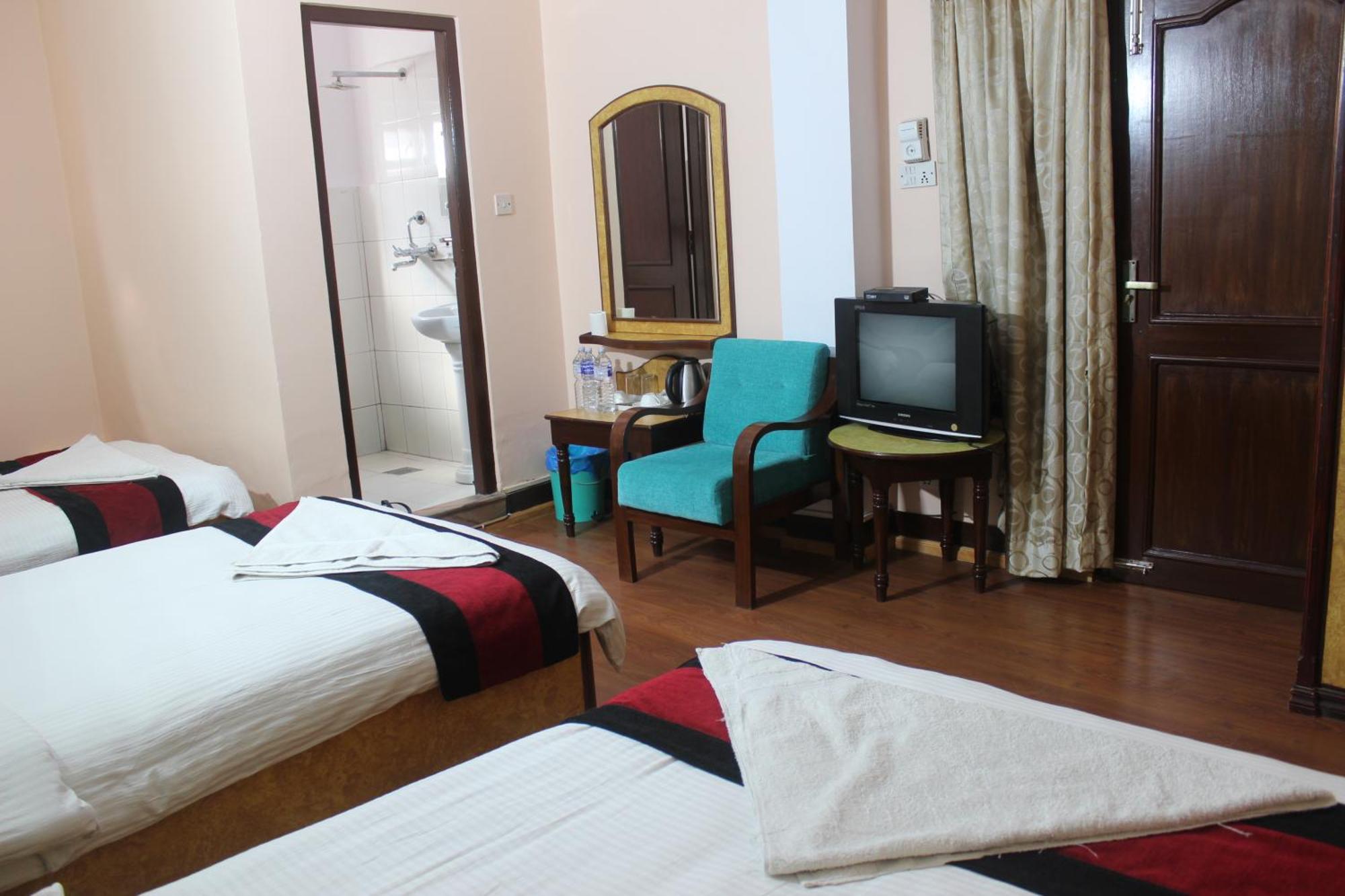 Hotel Happy Home Or Mudkhu Durbar Kathmandu Bagian luar foto
