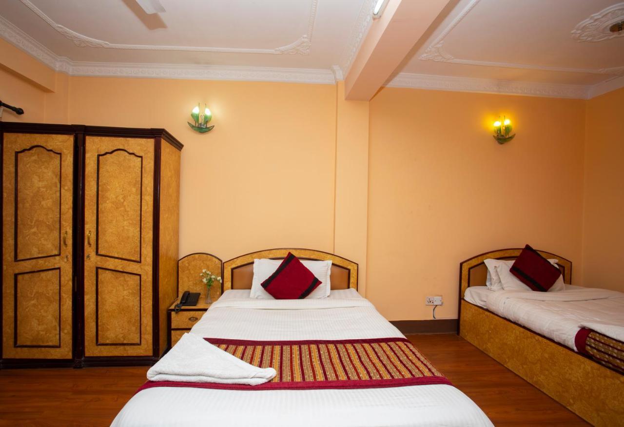 Hotel Happy Home Or Mudkhu Durbar Kathmandu Bagian luar foto