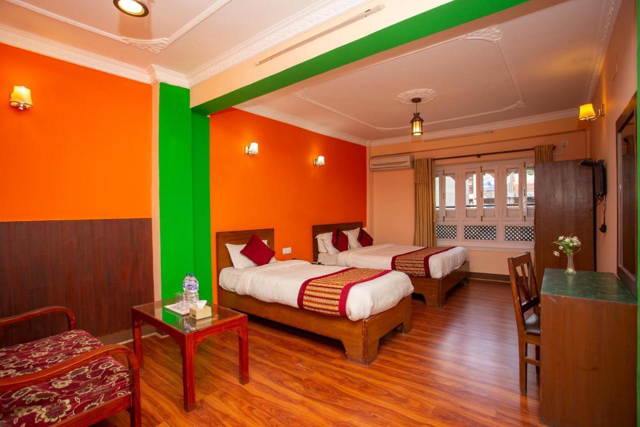Hotel Happy Home Or Mudkhu Durbar Kathmandu Bagian luar foto